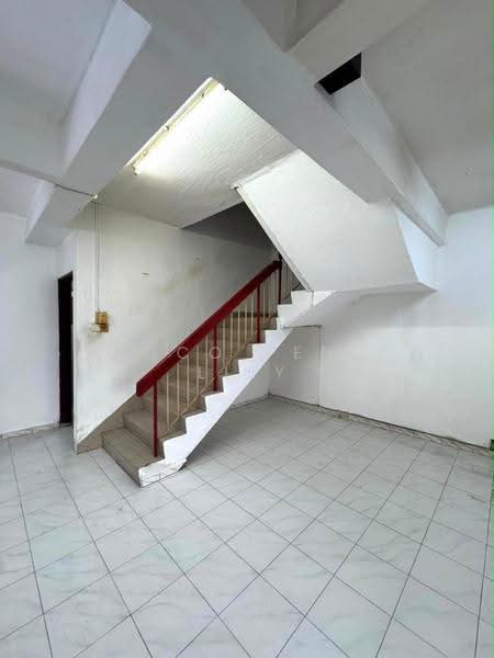 Rumah Teres 2-Tingkat untuk Dijual di Taman Johor Jaya (Johor Bahru) - Coco Feng Lily - Interior - PropertyGuru.com.my