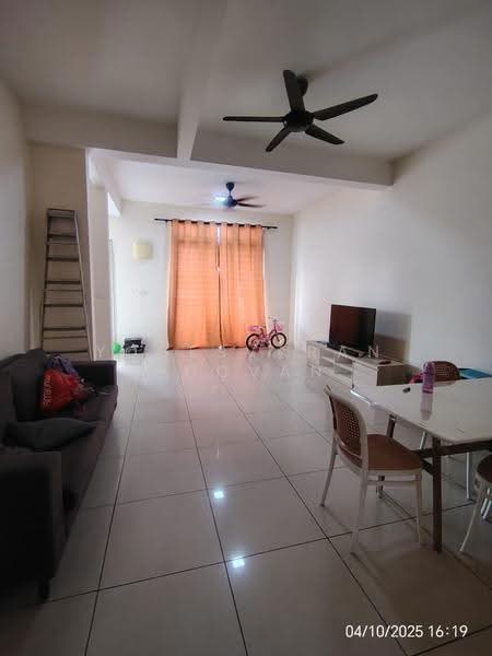 2-storey Terraced House for Sale in Banting (Selangor) - Yogesvaran Poovan - Living Room - PropertyGuru.com.my
