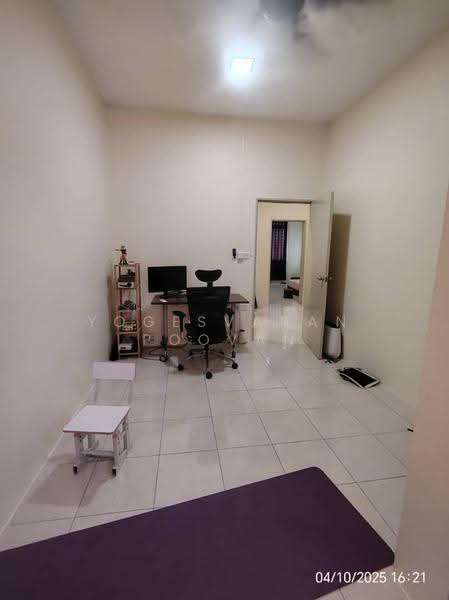 2-storey Terraced House for Sale in Banting (Selangor) - Yogesvaran Poovan - Study - PropertyGuru.com.my