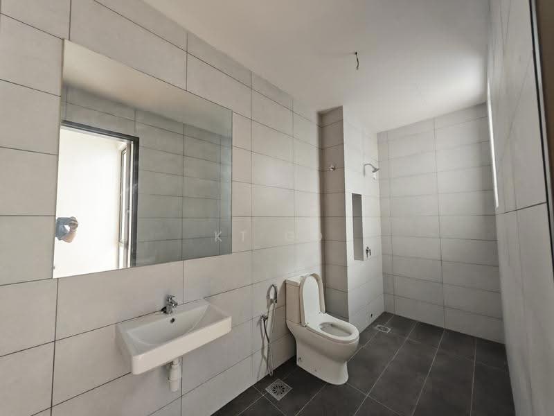 Cluster House for Sale in Bandar Bukit Puchong (Puchong) - KT Go - Bathroom - PropertyGuru.com.my