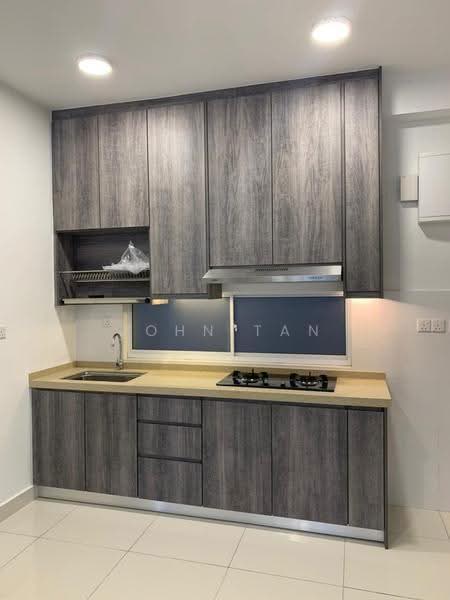 Service Residence for Sale at Pinnacle Sri Petaling - John Tan - Kitchen - PropertyGuru.com.my