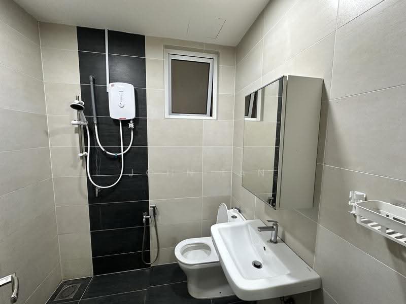 Service Residence for Sale at Pinnacle Sri Petaling - John Tan - Bathroom - PropertyGuru.com.my
