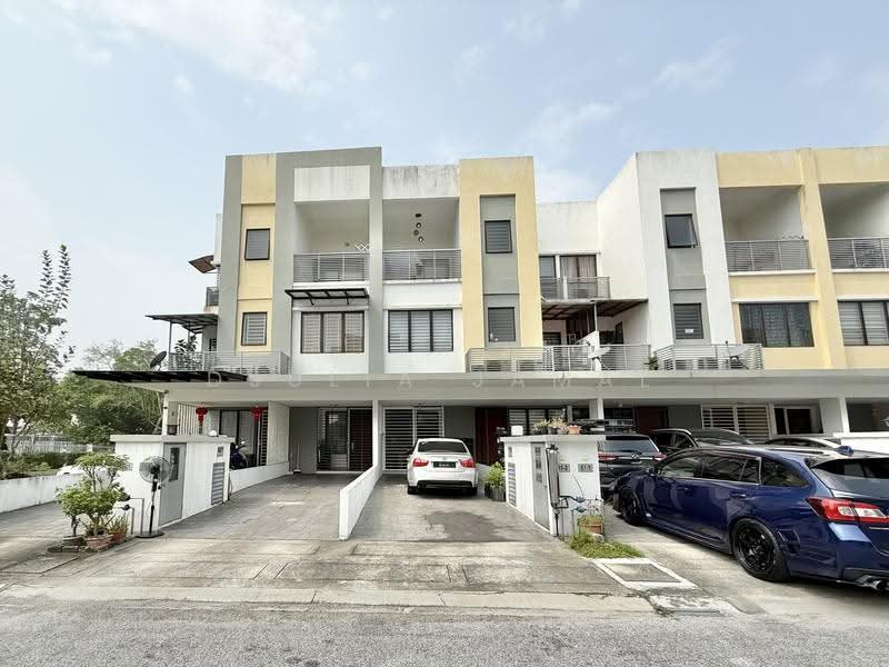 Townhouse for Sale in 16 Sierra (Puchong) - DJULIA JAMAL - Exterior - PropertyGuru.com.my