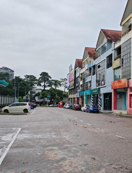 Kedai untuk Disewa di Taman Molek (Johor Bahru) - Jane Ngoi - PropertyGuru.com.my