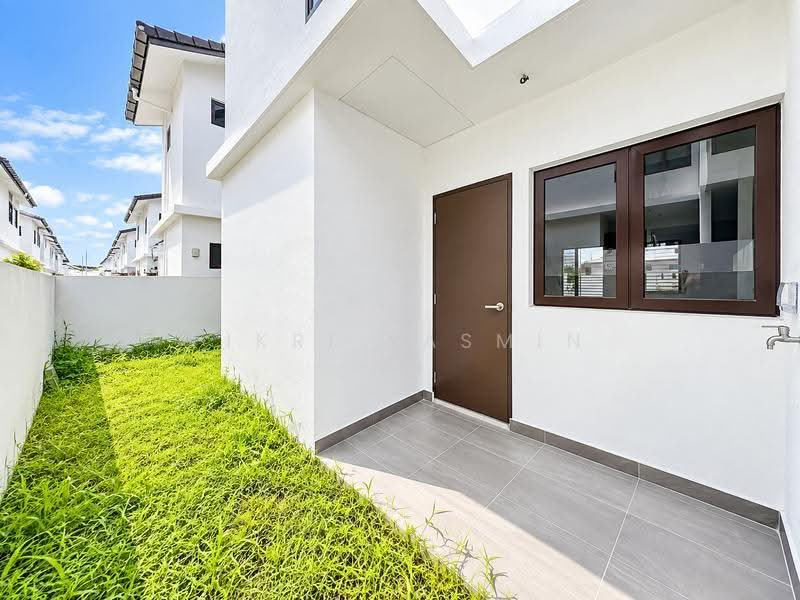 Rumah Teres 2-Tingkat untuk Dijual di Sepang (Selangor) - Fikri Yasmin - PropertyGuru.com.my