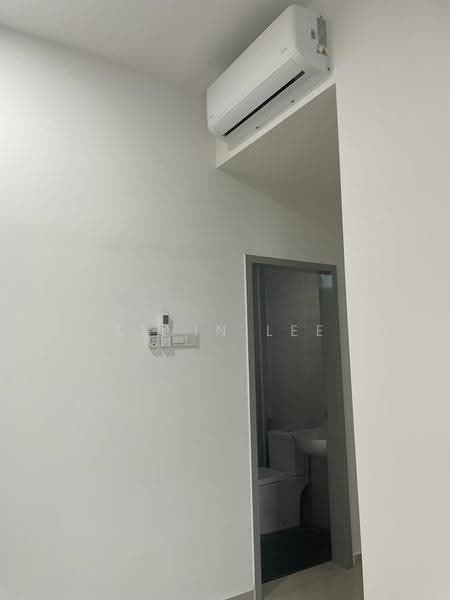Service Residence for Rent at B11 Parkland Residence - Alvin Lee - Bathroom - PropertyGuru.com.my