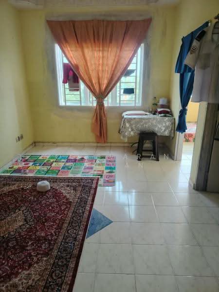 Rumah Flat untuk Dijual di Pangsapuri Seri Perantau - Yogesvaran Poovan - Interior - PropertyGuru.com.my