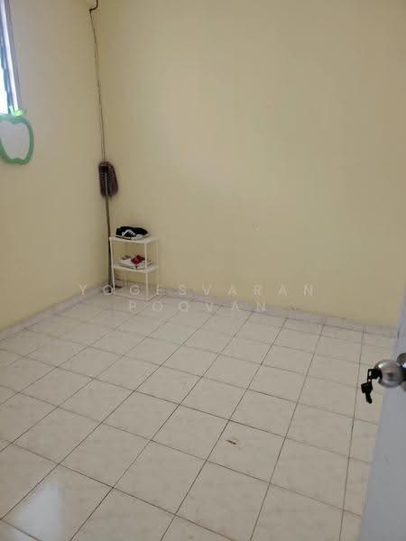 Rumah Flat untuk Dijual di Pangsapuri Seri Perantau - Yogesvaran Poovan - PropertyGuru.com.my