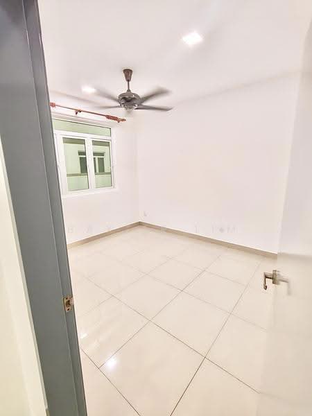 Kediaman Servis untuk Dijual di V-Residensi 2 - Baxter Lim - Interior - PropertyGuru.com.my