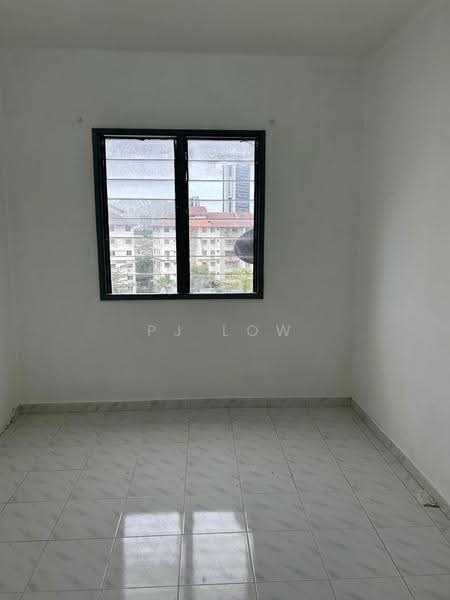 Apartment for Sale at Segar Apartments - PJ Low - PropertyGuru.com.my