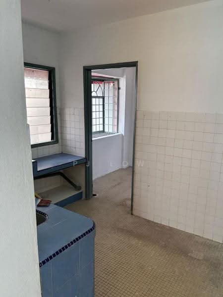 Apartment for Sale at Segar Apartments - PJ Low - Kitchen - PropertyGuru.com.my