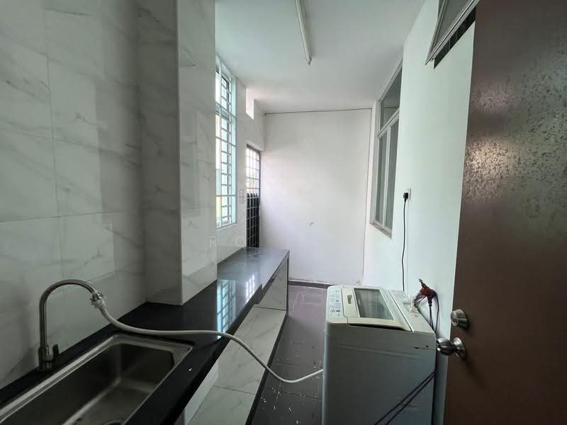 Terraced House for Sale in Taman Mutiara Rini (Skudai) - RQ Tee - PropertyGuru.com.my