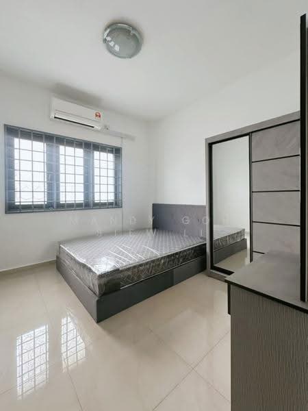 Apartment for Rent at Lily & Jasmine Apartment - Mandy Goh Siew Li - Bedroom - PropertyGuru.com.my