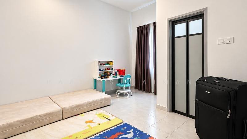 Rumah Teres 2.5-Tingkat untuk Dijual di Ampang Jaya (Ampang) - Hafiz Sulaiman - Study - PropertyGuru.com.my