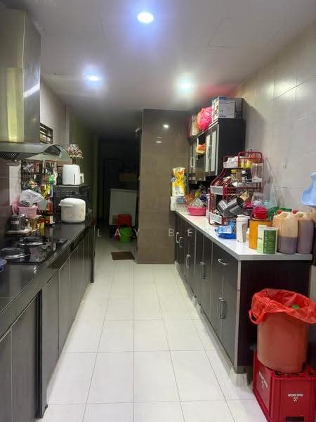 2-storey Terraced House for Sale in Taman Sentosa (Klang) - Lay Bee - Kitchen - PropertyGuru.com.my