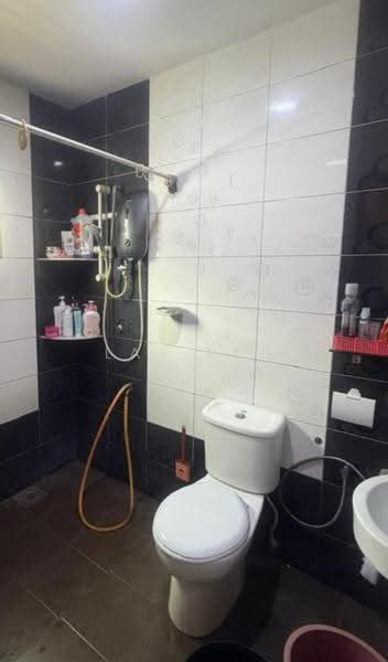 2-storey Terraced House for Sale in Taman Sentosa (Klang) - Lay Bee - Bathroom - PropertyGuru.com.my