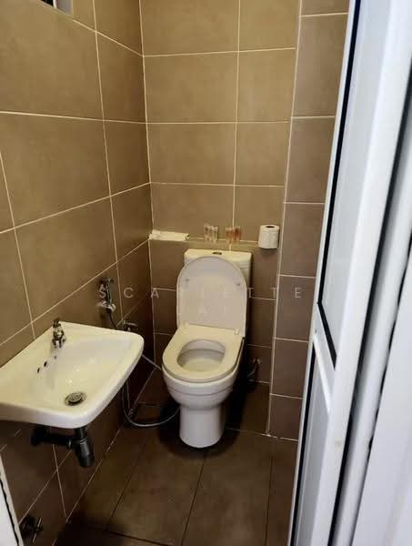 Service Residence for Rent at D'Pristine - Scarlette Lai - Bathroom - PropertyGuru.com.my