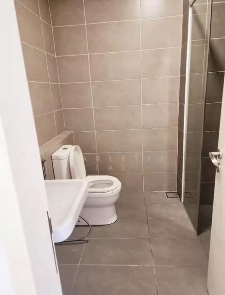 Service Residence for Rent at D'Pristine - Scarlette Lai - Bathroom - PropertyGuru.com.my