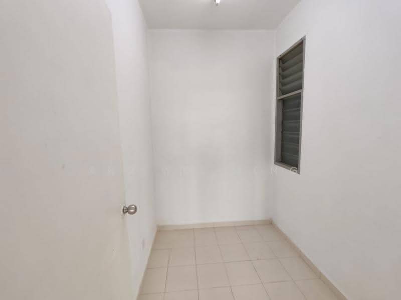 Apartment for Sale at Villa Krystal Apartment - Ang Wee Meng - PropertyGuru.com.my