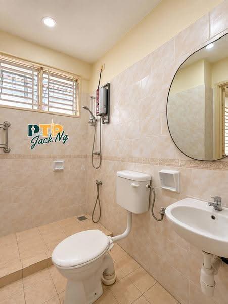 Rumah Teres 2-Tingkat untuk Dijual di Taman Inderawasih (Perai) - Jack Ng - Bathroom - PropertyGuru.com.my