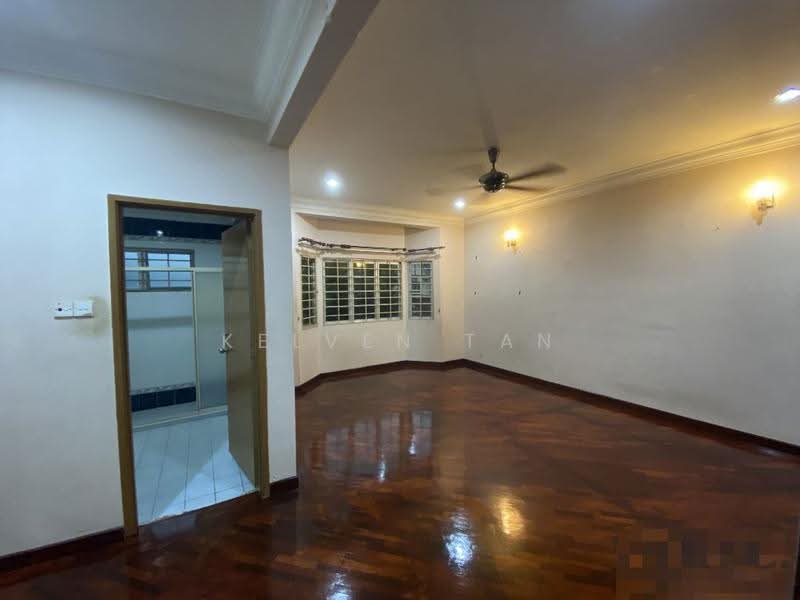Terraced House for Sale in Bukit Rahman Putra (Sungai Buloh) - Kelven Tan - Living Room - PropertyGuru.com.my