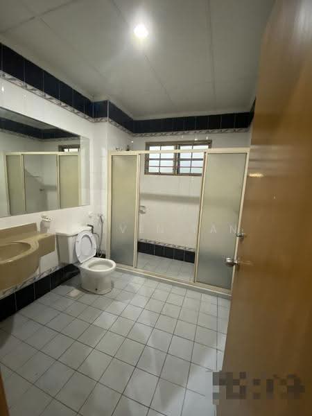 Terraced House for Sale in Bukit Rahman Putra (Sungai Buloh) - Kelven Tan - Bathroom - PropertyGuru.com.my