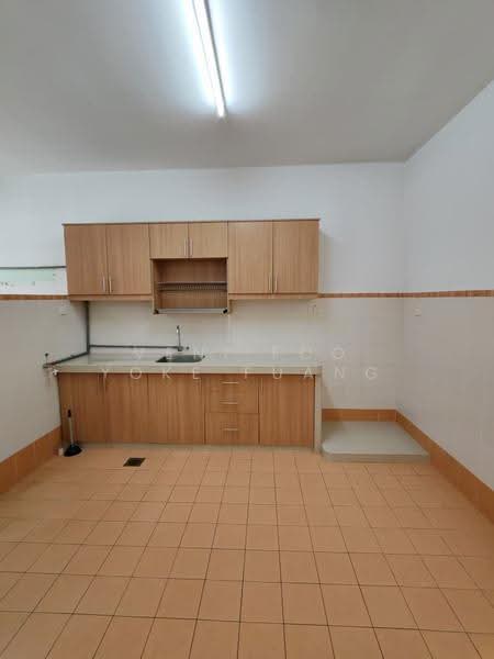 2-storey Terraced House for Rent in Setia Alam (Selangor) - Veni Foo Yoke Fuang - Kitchen - PropertyGuru.com.my