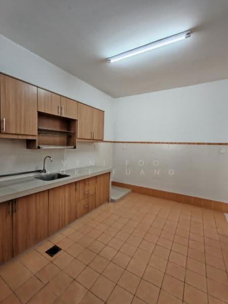 2-storey Terraced House for Rent in Setia Alam (Selangor) - Veni Foo Yoke Fuang - Kitchen - PropertyGuru.com.my