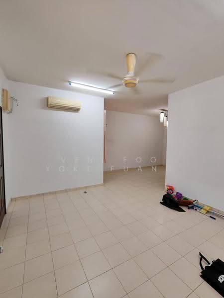 2-storey Terraced House for Rent in Setia Alam (Selangor) - Veni Foo Yoke Fuang - Living Room - PropertyGuru.com.my
