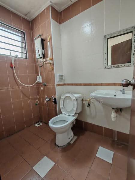 2-storey Terraced House for Rent in Setia Alam (Selangor) - Veni Foo Yoke Fuang - Bathroom - PropertyGuru.com.my