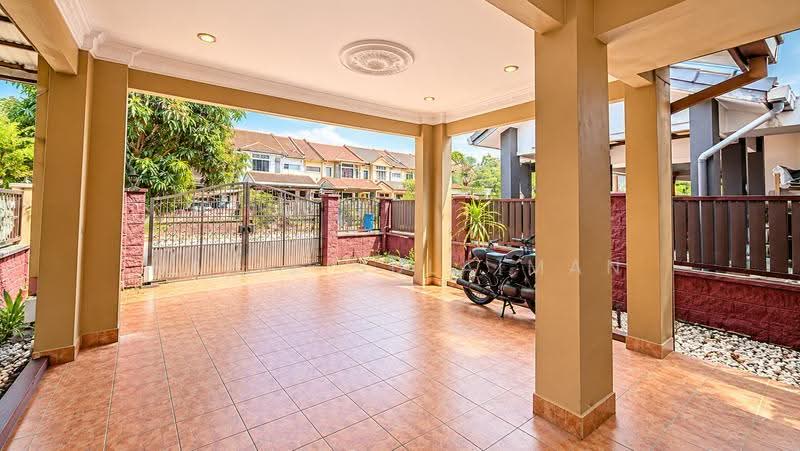 Rumah Teres 2-Tingkat untuk Dijual di Bukit Jelutong (Shah Alam) - Hafiz Sulaiman - Exterior - PropertyGuru.com.my