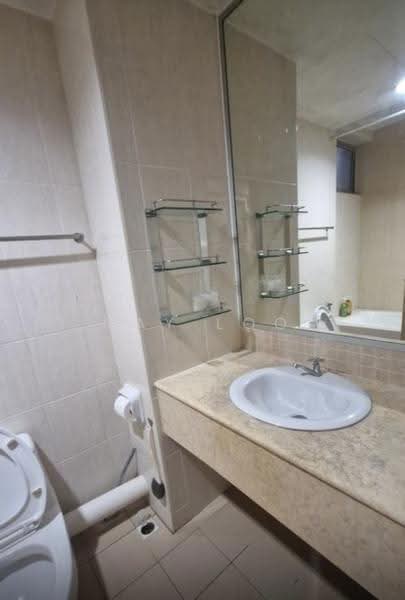 Kediaman Servis untuk Disewa di Birch Plaza - May Loo - Bathroom - PropertyGuru.com.my