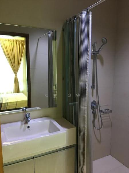 Kondominium untuk Disewa di Sri Putramas III / Royal Regent - CS OW - Bathroom - PropertyGuru.com.my
