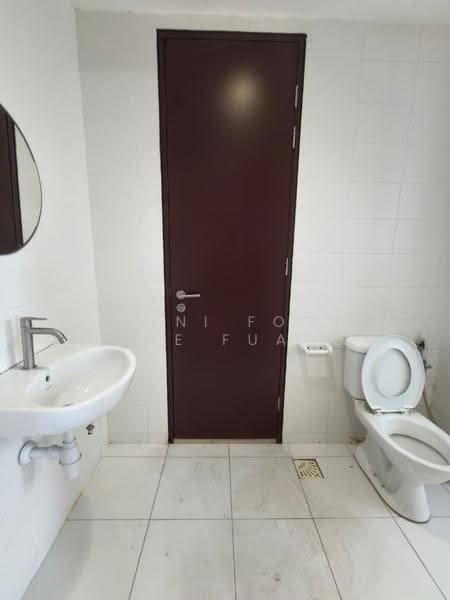 Kediaman Servis untuk Disewa di Trefoil @ Setia City - Veni Foo Yoke Fuang - Bathroom - PropertyGuru.com.my