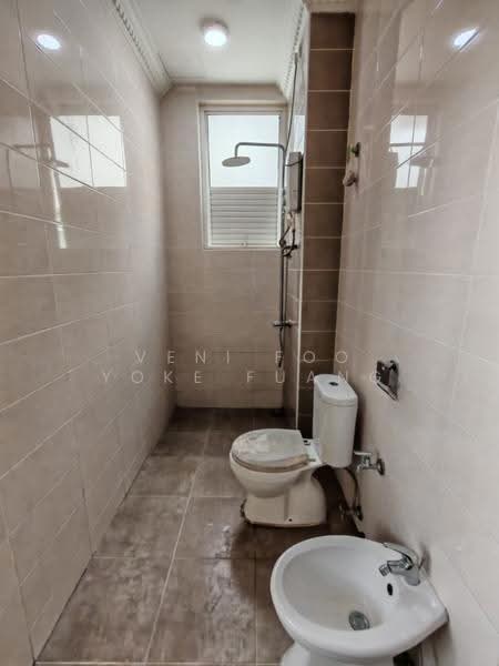 Rumah Teres untuk Dijual di Shah Alam (Selangor) - Veni Foo Yoke Fuang - Bathroom - PropertyGuru.com.my