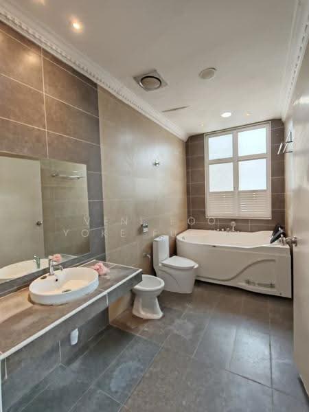 Rumah Teres untuk Dijual di Shah Alam (Selangor) - Veni Foo Yoke Fuang - Bathroom - PropertyGuru.com.my
