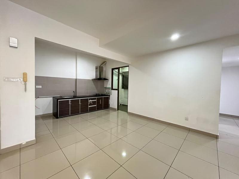 Condominium for Rent at Skycube - Elaine Lee - Kitchen - PropertyGuru.com.my