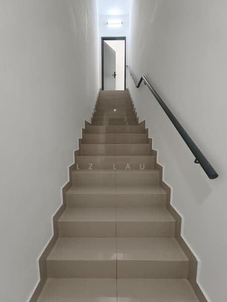 Terraced House for Rent in Bandar Dato Onn (Tebrau) - LZ Lau - Corridor - PropertyGuru.com.my