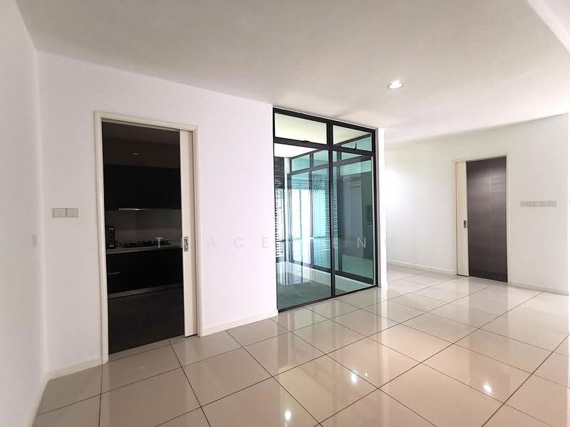 Kediaman Servis untuk Dijual di Residensi Ledang - Tracey Eng - Dining Room - PropertyGuru.com.my