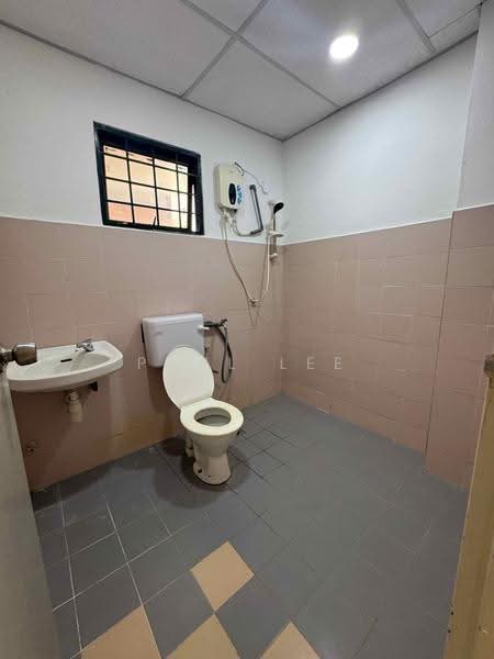 Condominium for Rent at Evergreen Park Acorn & Hazel - Paul Lee - Bathroom - PropertyGuru.com.my