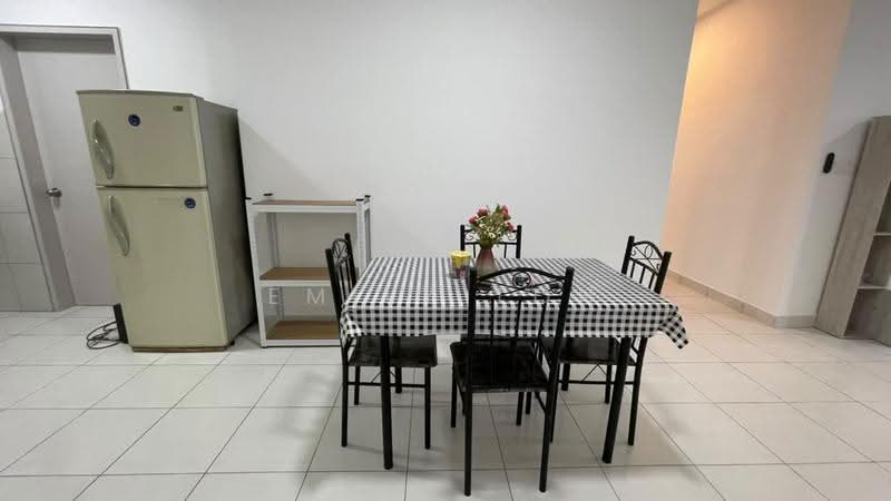 Apartment for Rent at Residensi Riamas - EMILY TOH - Dining Room - PropertyGuru.com.my