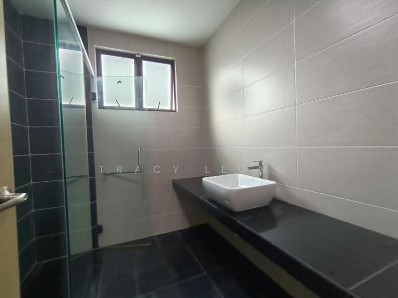 3-storey Terraced House for Sale in Taman Damai Utama (Bandar Kinrara) - Tracy Leong - Bathroom - PropertyGuru.com.my