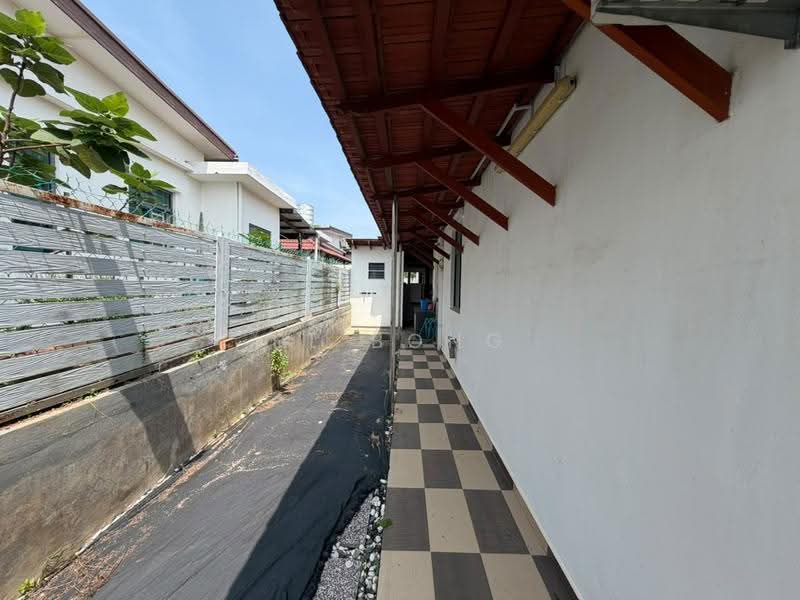 Bungalow House for Sale in Paya Rumput (Melaka) - BL Bong - PropertyGuru.com.my