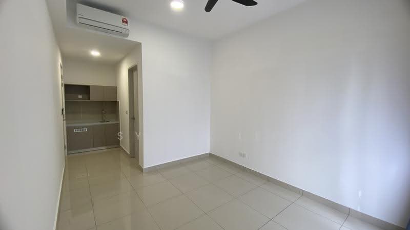 Master Bedroom - with pantry