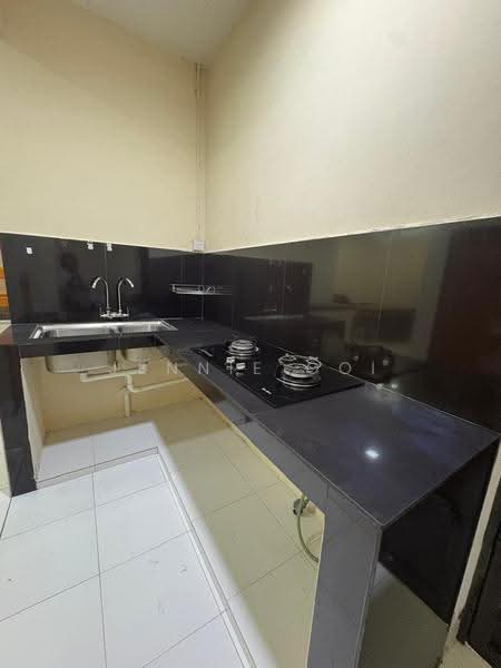 1-storey Terraced House for Sale in Bandar Penawar (Kota Tinggi) - Jennie Ooi - Kitchen - PropertyGuru.com.my