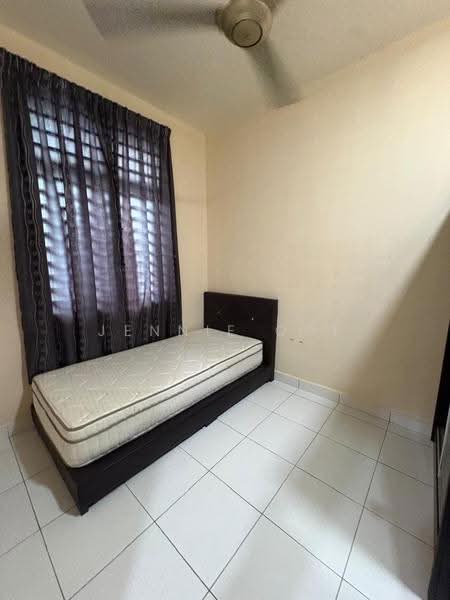 1-storey Terraced House for Sale in Bandar Penawar (Kota Tinggi) - Jennie Ooi - Bedroom - PropertyGuru.com.my