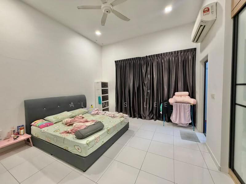 Rumah Teres 2-Tingkat untuk Dijual di Setia Eco Village (Gelang Patah) - Alanis Lee - Bedroom - PropertyGuru.com.my