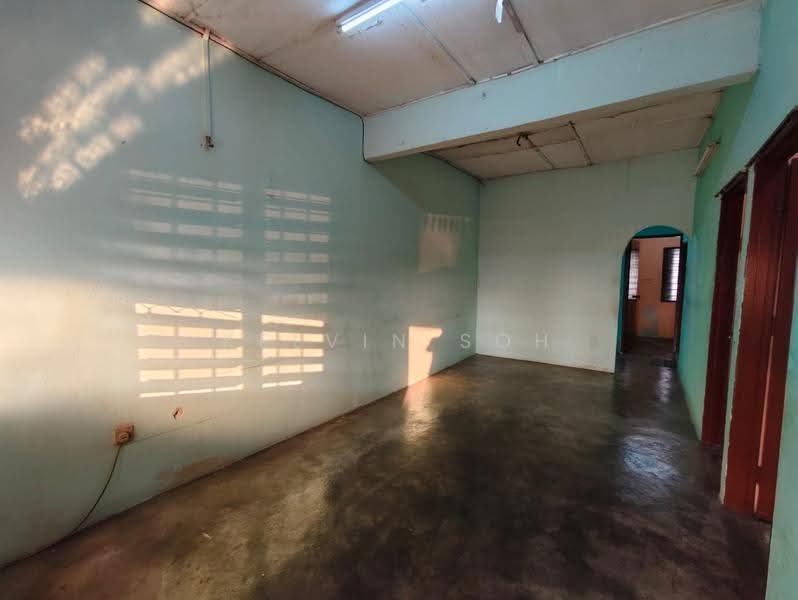 Rumah Teres untuk Dijual di Taman Garing Jaya (Rawang) - Kelvin Soh - PropertyGuru.com.my