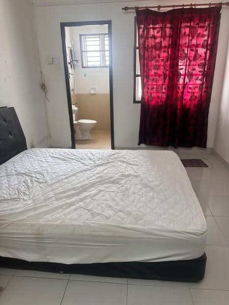 Rumah Teres 2-Tingkat untuk Disewa di Taman Seri Austin (Tebrau) - Alanis Lee - Bedroom - PropertyGuru.com.my