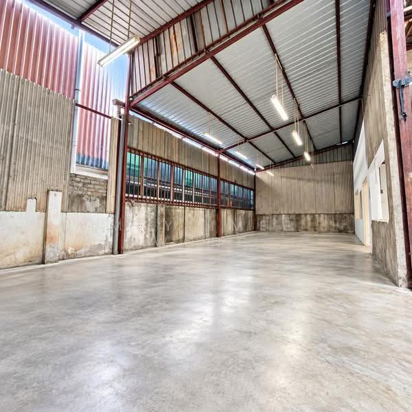 Factory for Sale in Balakong (Selangor) - Maylimee Wong - Exterior - PropertyGuru.com.my